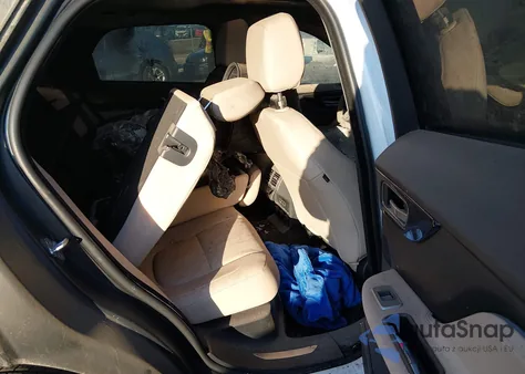 2019 Jaguar F-Pace 25T Premium/30T Premium from USA, damaged, VIN SADCJ2GX8KA601053